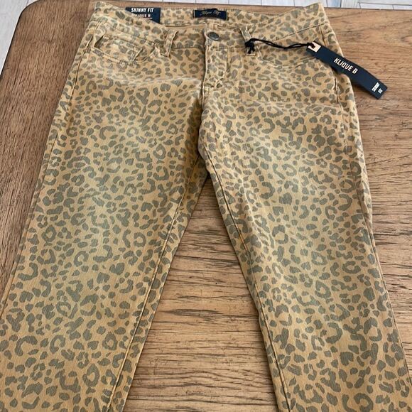 KLIQUE B SKINNY FIT DISTRESSED LEOPARD PRINT SKINNY FIT PANTS.  NEW WITH… - Picture 2 of 12